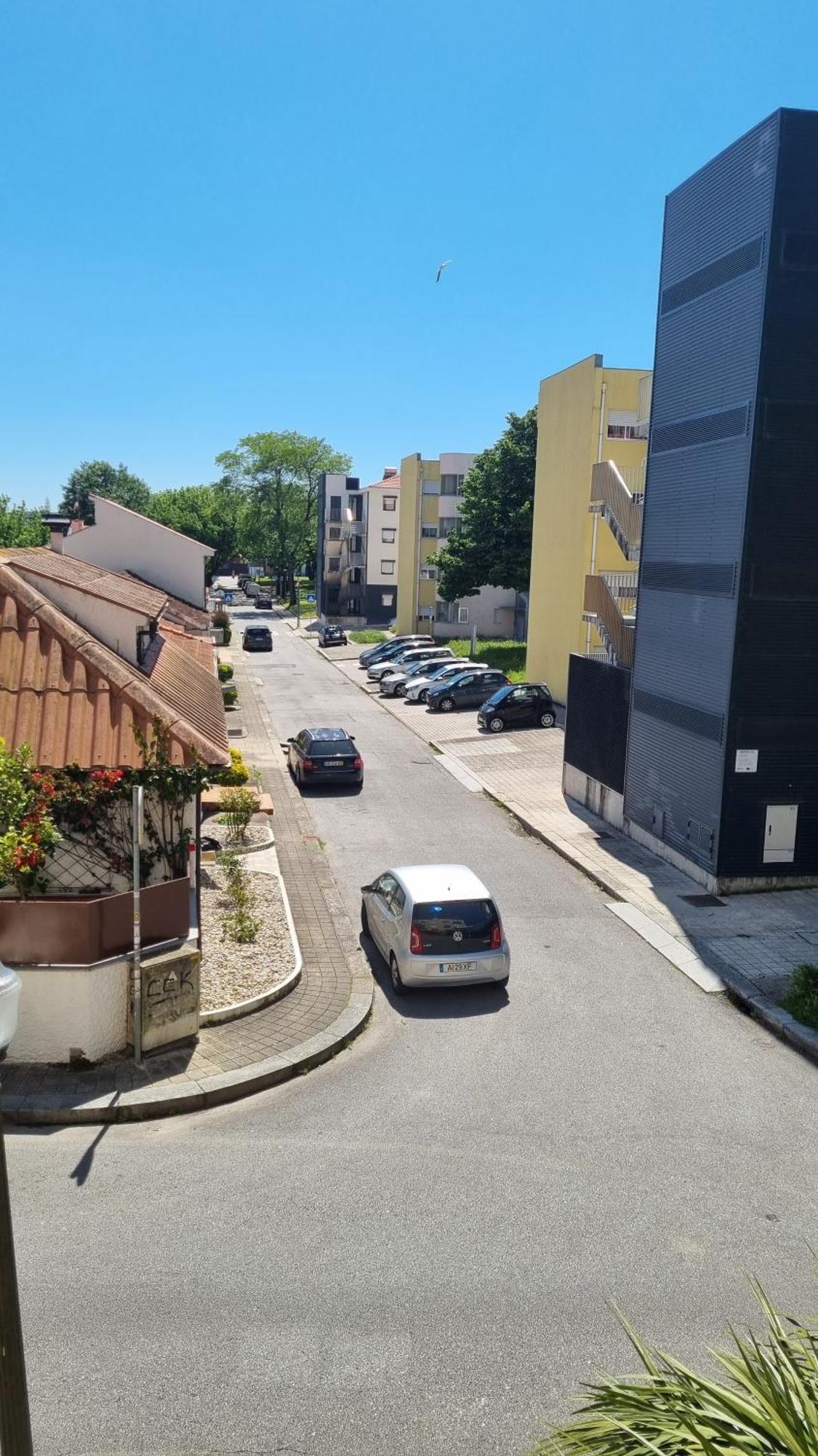 Comfortable Apartment Porto Bagian luar foto